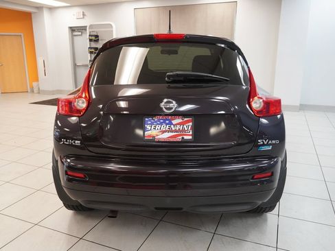 Used 2014 Nissan Juke SV w/ Navigation Package AWD/4WD image 9