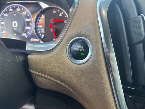 Certified 2023 Chevrolet Traverse Premier w/ LPO, Floor Liner Package image 25