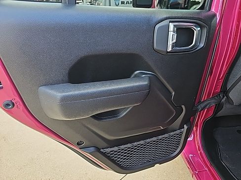 Certified 2024 Jeep Wrangler Sport S image 18