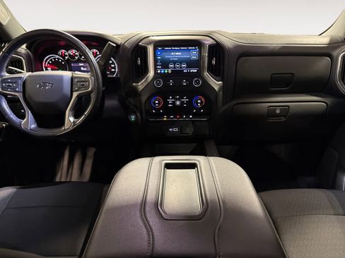 Used 2021 Chevrolet Silverado 1500 RST image 11