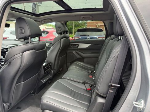 Certified 2023 Acura MDX SH-AWD w/ Technology Package image 12