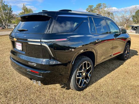 New 2026 Chevrolet Traverse High Country FWD image 28