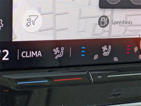 New 2025 Volkswagen ID. Buzz Pro S Plus image 25