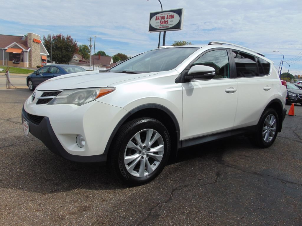 Used 2014 Toyota RAV4 Limited w/ Technology Package AWD/4WD image 7