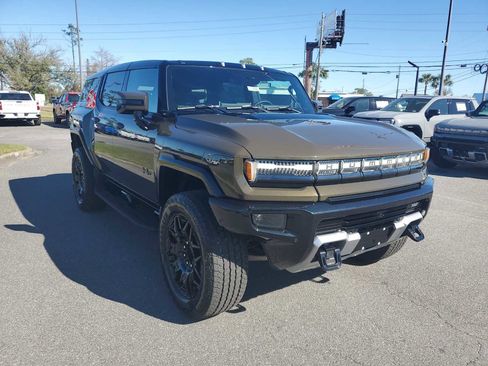 New 2025 GMC Hummer EV 3X w/ LPO, Dark Essentials Package AWD/4WD image 32