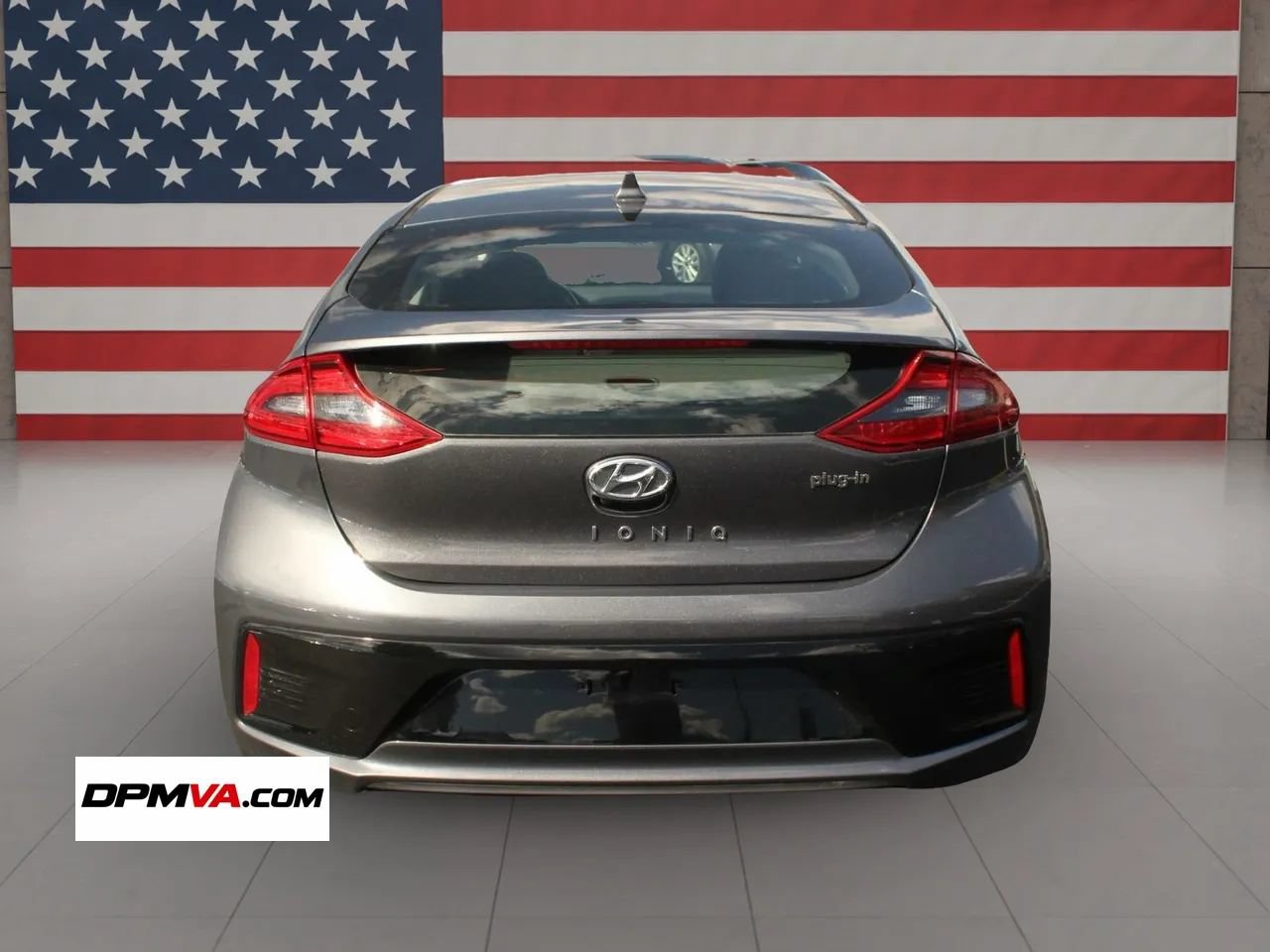 Used 2018 Hyundai Ioniq Plug-In Hybrid FWD image 6
