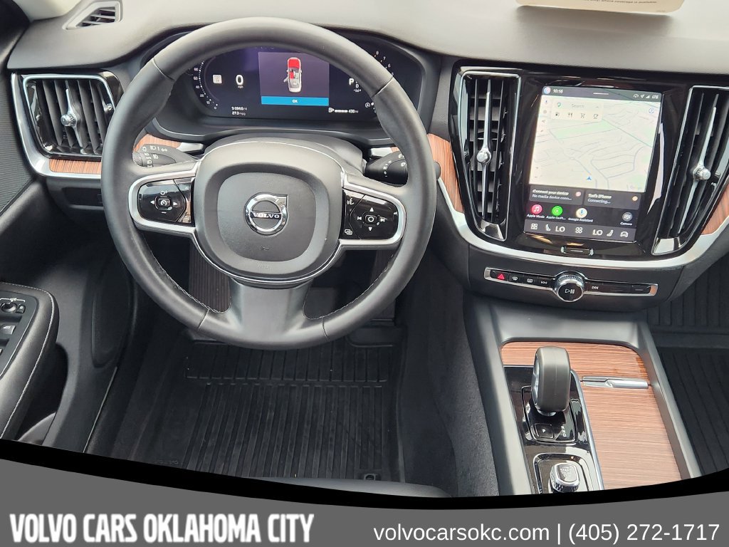 Certified 2024 Volvo S60 B5 Plus AWD/4WD image 21