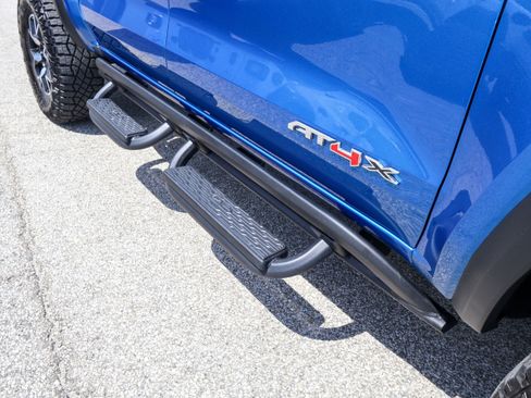 Used 2023 GMC Canyon AT4X AWD/4WD image 11