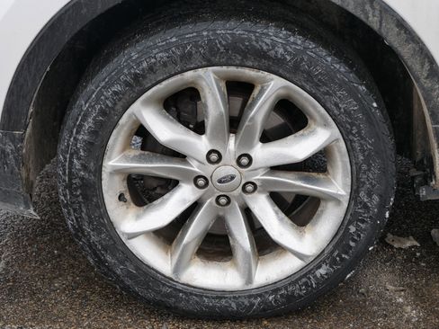 Used 2014 Ford Explorer Limited w/ Equipment Group 302A image 5