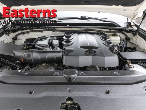 Used 2010 Toyota 4Runner Limited image 7