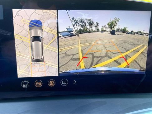 New 2026 Cadillac Vistiq Sport image 25