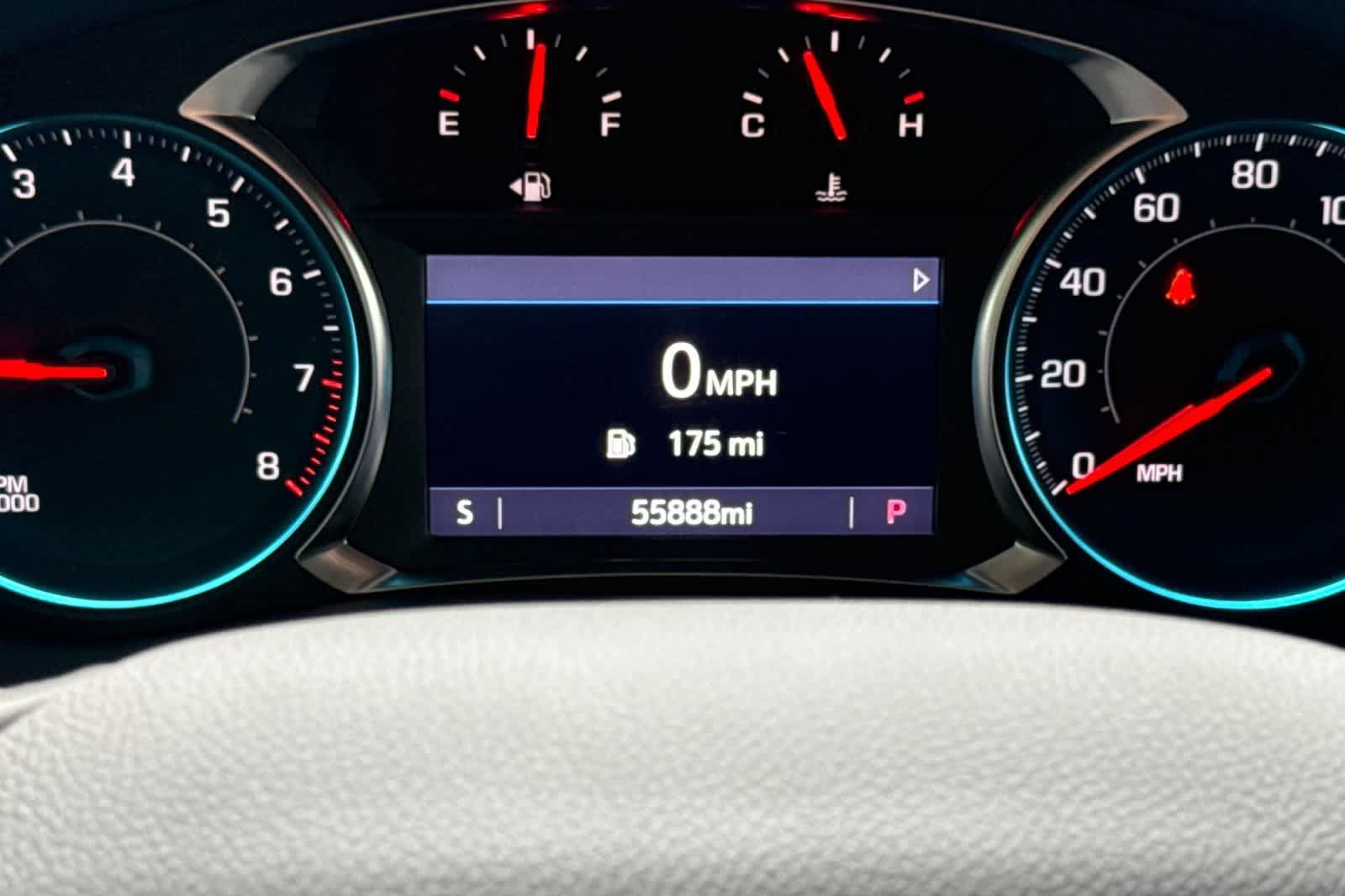 Used 2023 Chevrolet Traverse LT w/ LPO, Cargo Package AWD/4WD image 26