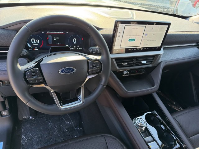 New 2026 Ford Explorer Platinum w/ LUX Leather Package AWD/4WD image 18