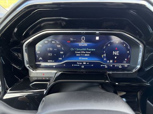 Used 2023 Chevrolet Silverado 1500 RST image 15