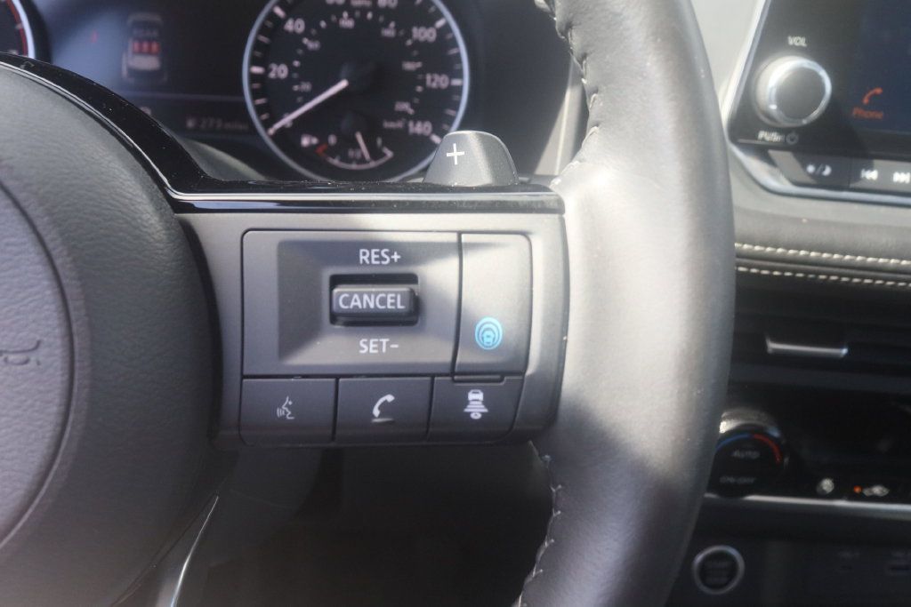 Used 2023 Nissan Rogue SV w/ SV Premium B Package AWD/4WD image 12