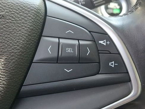 Used 2017 Cadillac XT5 Luxury w/ Driver Awareness Package image 25