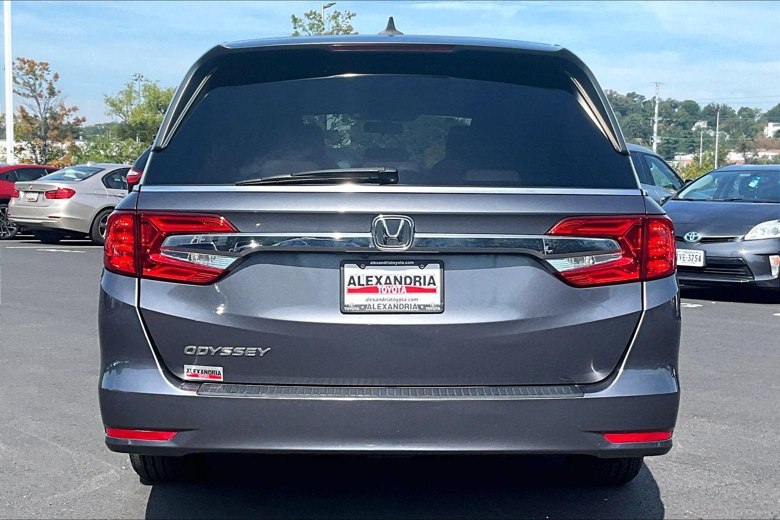 Used 2019 Honda Odyssey EX image 4