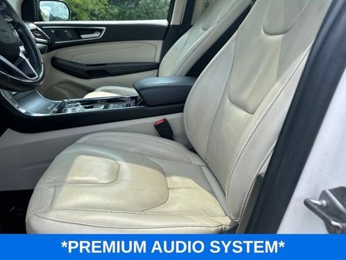 Used 2019 Ford Edge Titanium w/ Cold Weather Package FWD image 7