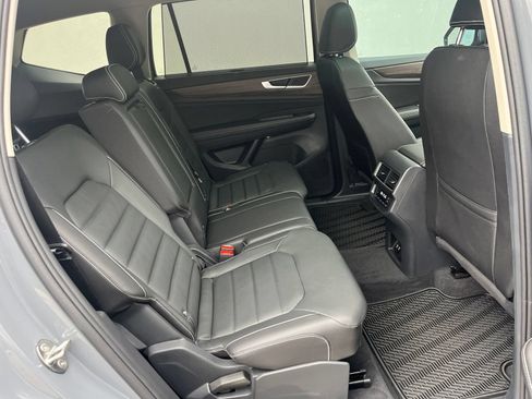 Certified 2026 Volkswagen Atlas SEL AWD/4WD image 38