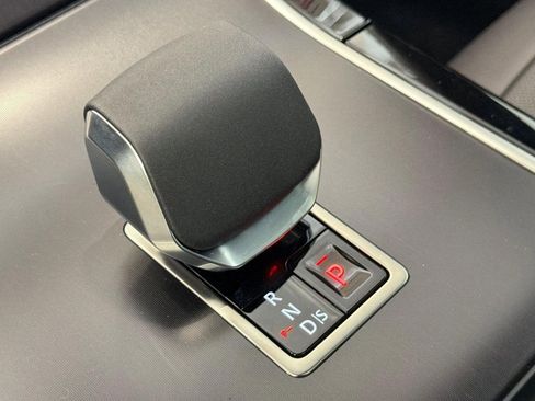 New 2026 Land Rover Range Rover Evoque Dynamic SE AWD/4WD image 18