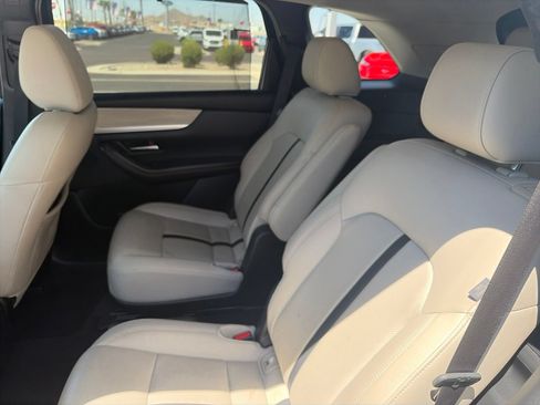 Used 2024 MAZDA CX-90 Plug-In Hybrid w/ Premium Pkg AWD/4WD image 11