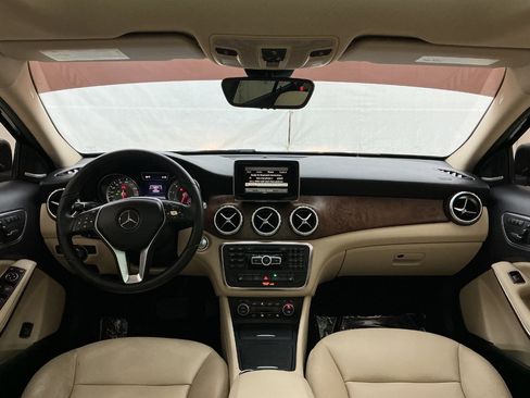Used 2015 Mercedes-Benz GLA 250 w/ Premium Package image 28