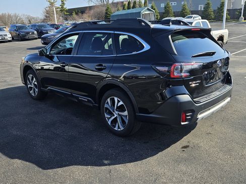 Used 2022 Subaru Outback Limited image 6