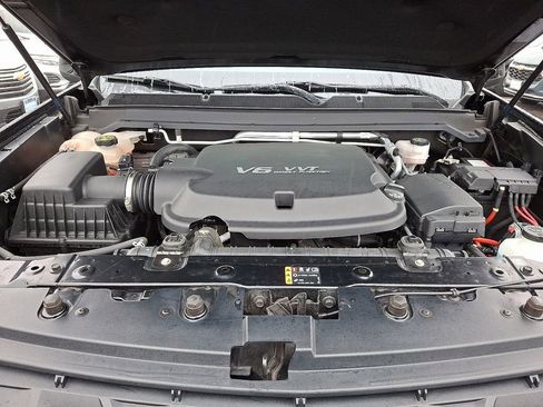 Certified 2021 Chevrolet Colorado W/T w/ Custom Special Edition image 27