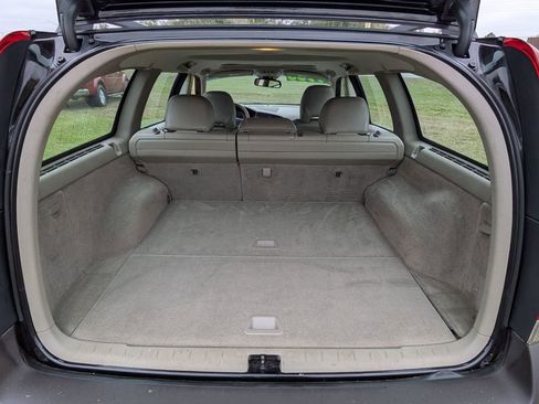 Used 2004 Volvo XC70 image 26