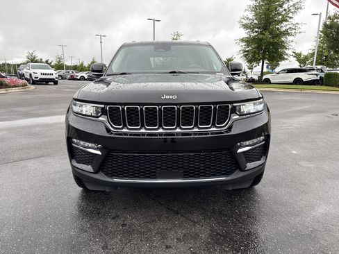 Used 2023 Jeep Grand Cherokee Limited w/ Trailer Tow Prep Group (B) AWD/4WD image 3