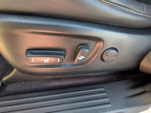 Used 2021 Lexus GX 460 Premium image 17