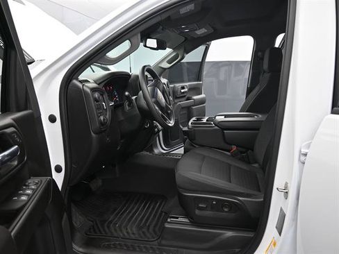 Used 2024 Chevrolet Silverado 2500 Custom w/ Custom Value Package AWD/4WD image 12