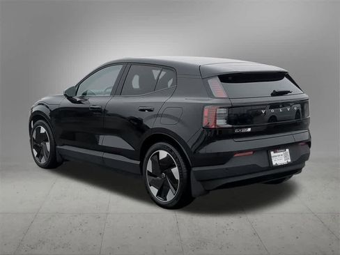 Used 2025 Volvo EX30 Plus w/ Protection Package Premier image 4