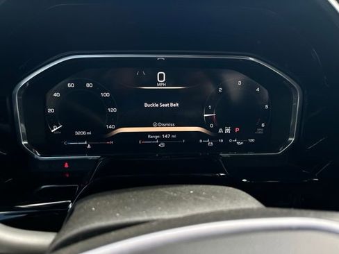 Used 2026 GMC Sierra 1500 SLT image 14