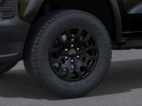 New 2026 Chevrolet Colorado Trail Boss AWD/4WD image 9