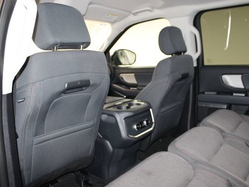 Used 2025 Ford Expedition Active RWD image 26