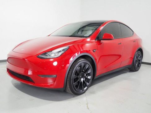 Used 2021 Tesla Model Y Long Range AWD/4WD image 11