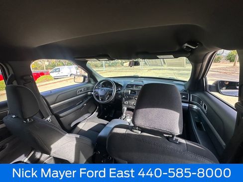 Used 2019 Ford Explorer XLT w/ Class III Trailer Tow Package image 31