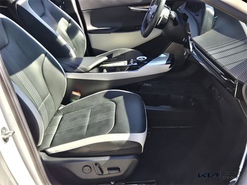 Certified 2023 Kia EV6 GT-Line image 20