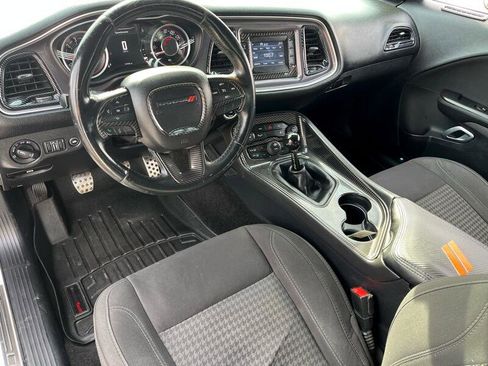 Used 2015 Dodge Challenger R/T w/ Quick Order Package 22B R/T image 19