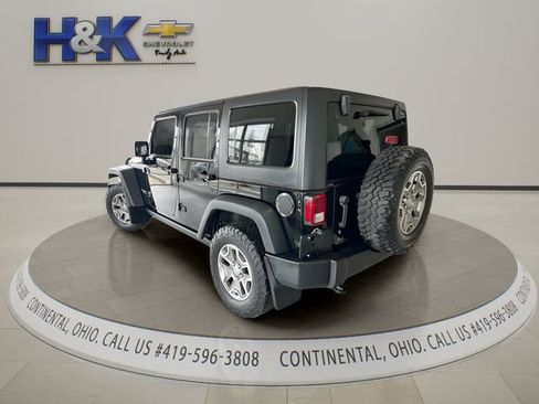 Used 2016 Jeep Wrangler Unlimited Rubicon w/ Dual Top Group AWD/4WD image 5
