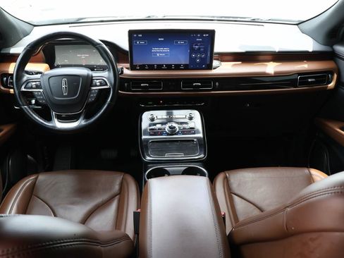 Used 2022 Lincoln Nautilus Reserve w/ Cargo Utility Package FWD image 13