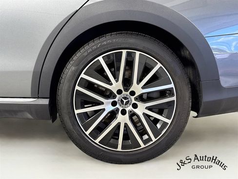 Used 2023 Mercedes-Benz E 450 4MATIC All-Terrain Wagon w/ Premium Package image 40