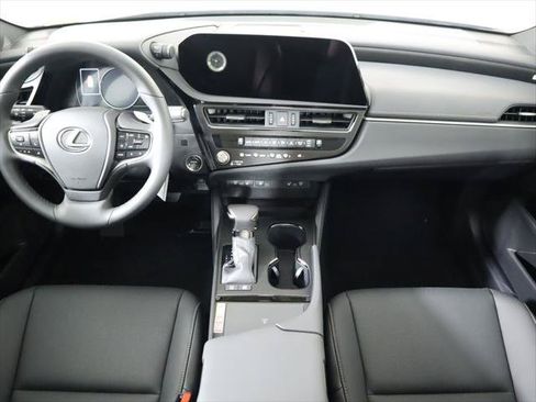 Certified 2025 Lexus ES 300h w/ Premium Package FWD image 14