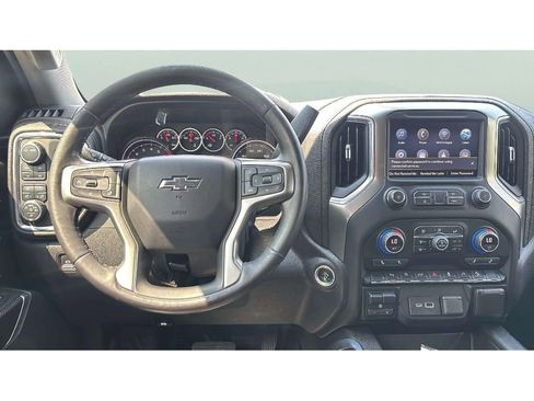 Used 2021 Chevrolet Silverado 1500 LT Trail Boss AWD/4WD image 11