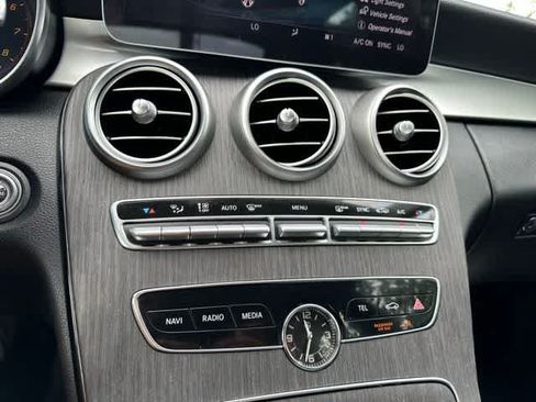Used 2019 Mercedes-Benz C 300 4MATIC Sedan image 11