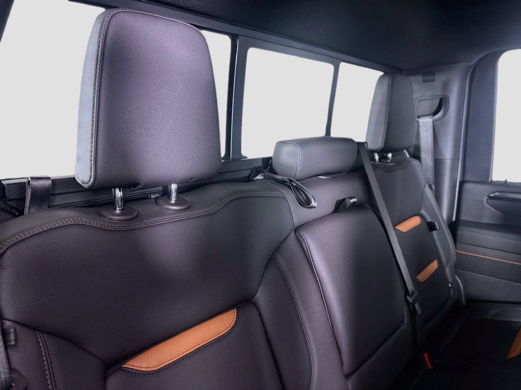New 2026 GMC Sierra 3500 AT4 AWD/4WD image 28