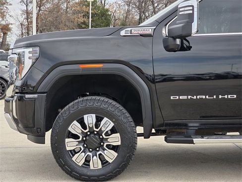 Used 2024 GMC Sierra 2500 Denali w/ Denali Reserve Package image 5