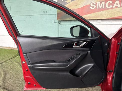 Used 2016 MAZDA MAZDA3 i Touring image 14