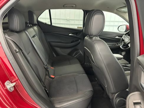 Used 2020 Buick Encore GX Select w/ Sport Touring Package AWD/4WD image 30